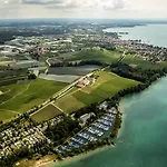 Schloss Kirchberg -appartment Fleur * Immenstaad am Bodensee