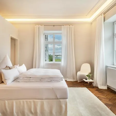 Schloss Kirchberg -appartment Fleur *